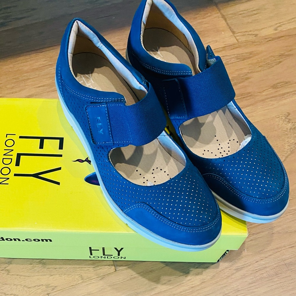 Fly London - Naje Blue - size 40 (9.5 US)